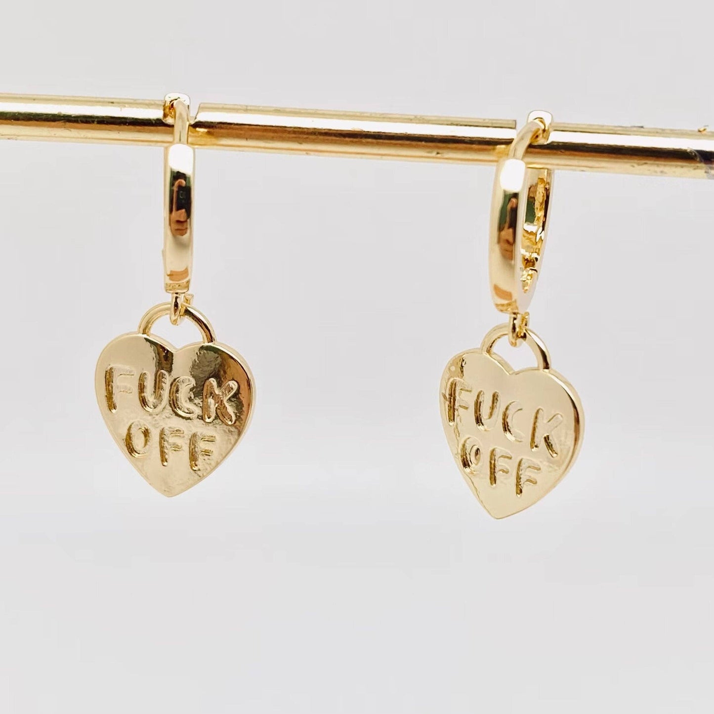 Boucles d'oreilles « Fuck off »